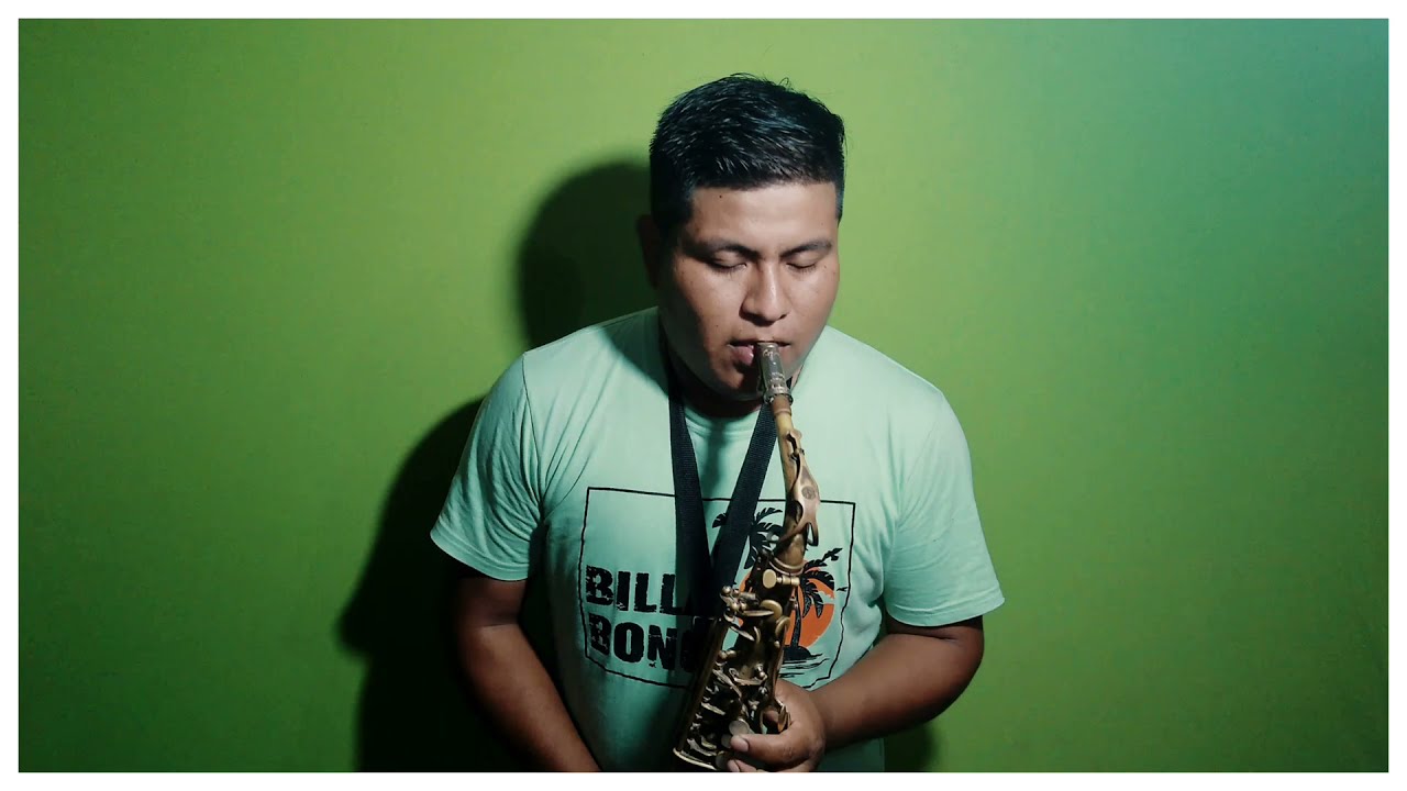 corazón espinado cover saxo