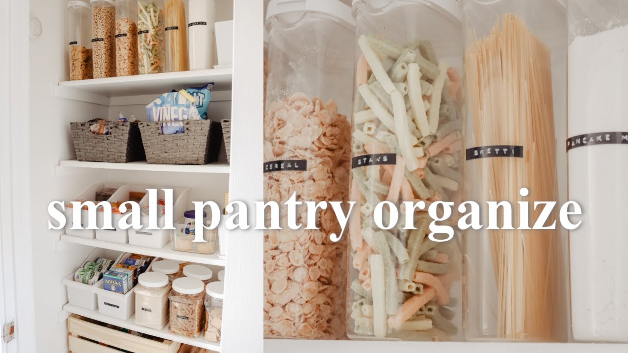 ОРГАНИЗАЦИЯ ХРАНЕНИЯ В МАЛЕНЬКОЙ КЛАДОВОЙ | Organize + Clean With Me 2020