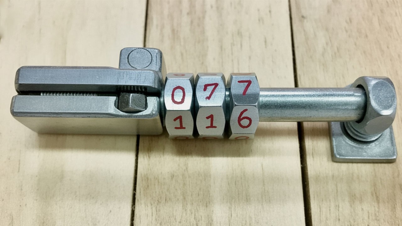 This simple invention can change everything! Make your own unique door latch