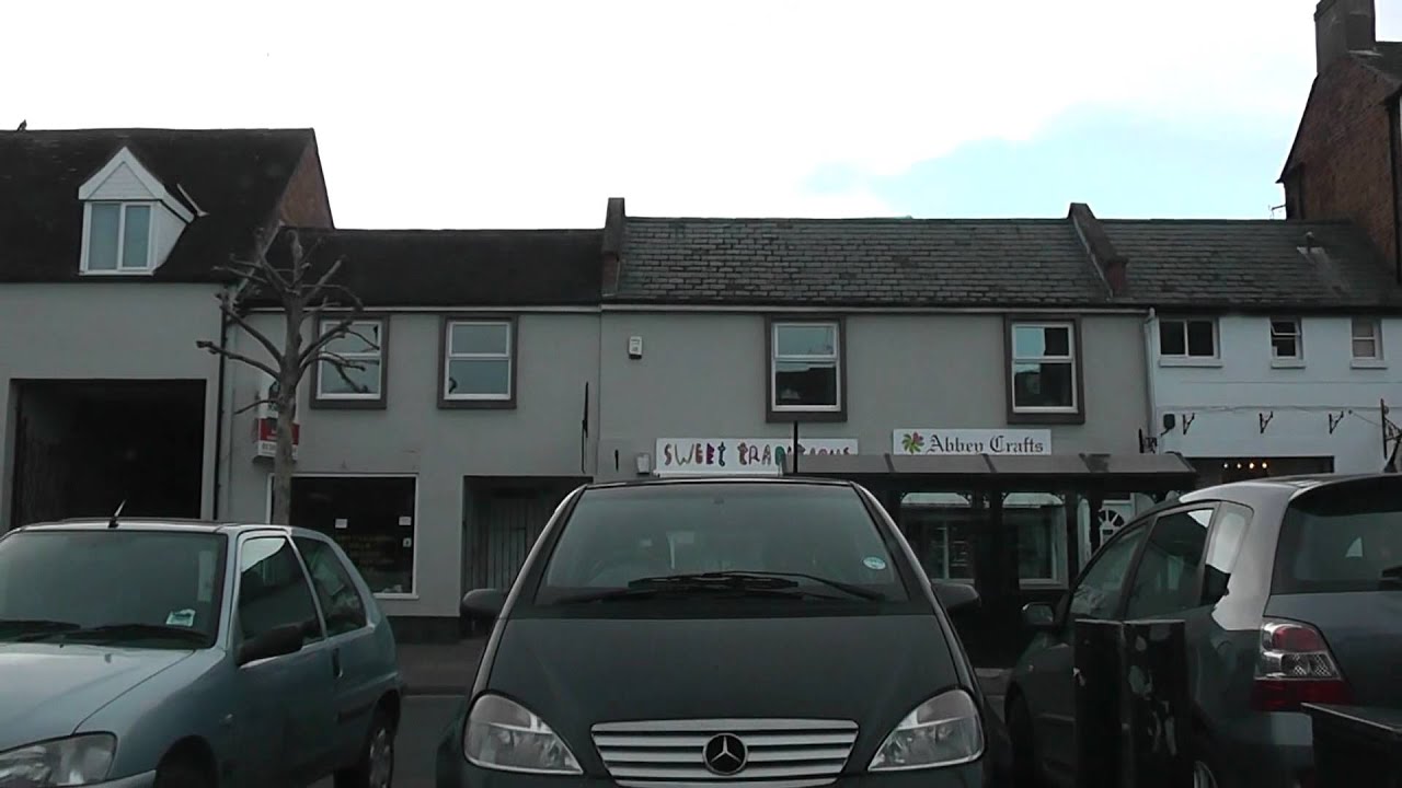 Driving Along Worcester Road, High Street & Broad Street, Pershore, Worcestershire, England