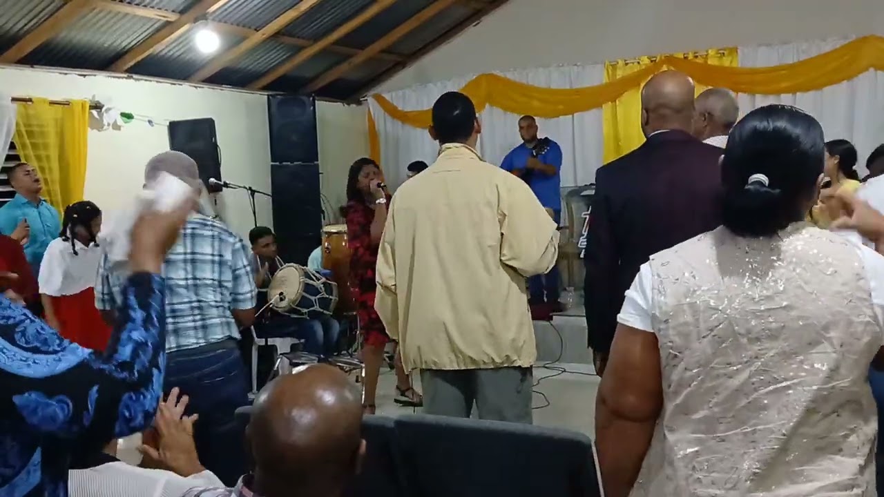 Popurrí de coros pentecotales