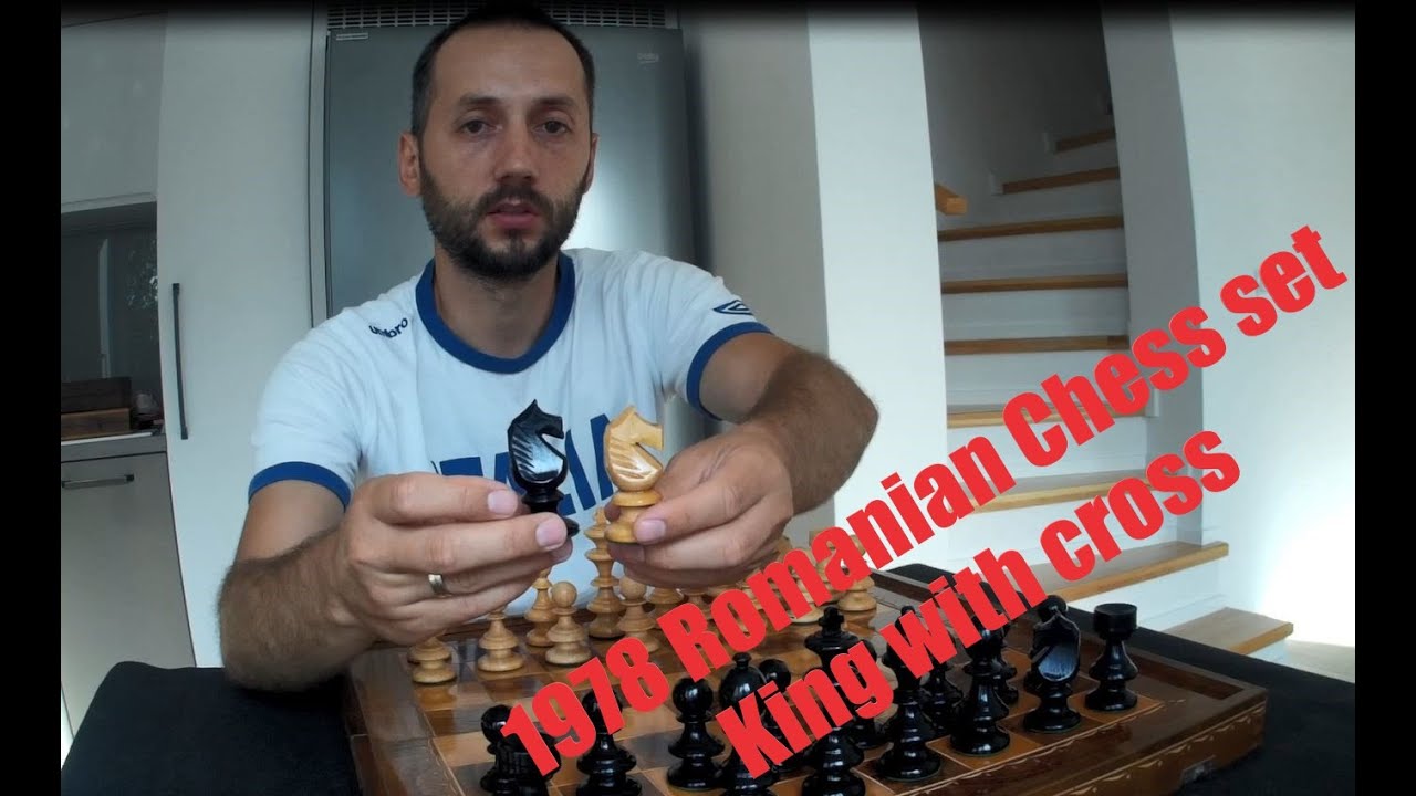 1978 Romanian Chess set - King With Cross