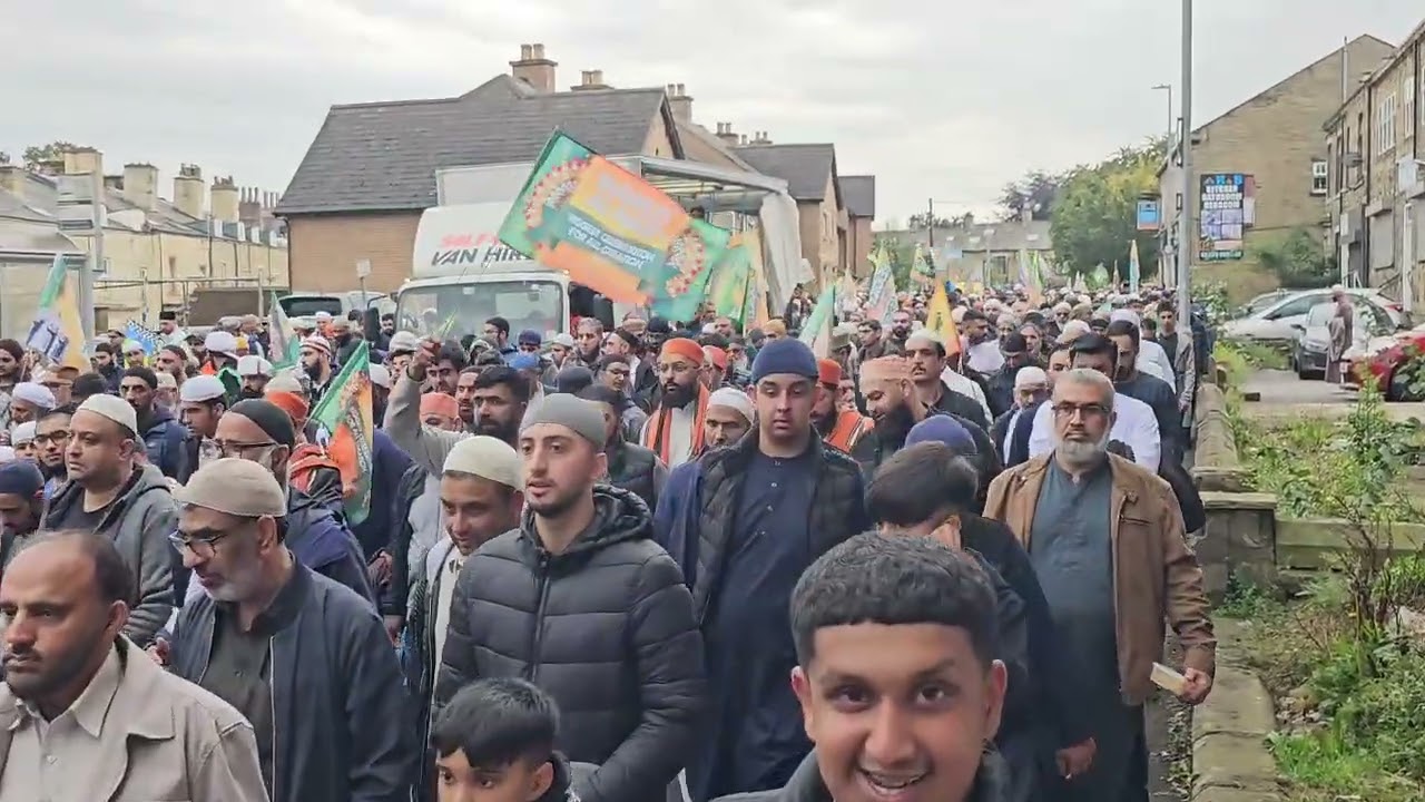 The Largest Milad - Un - Nabi  Procession  in Bradford  🇬🇧 4k (7-9-25)