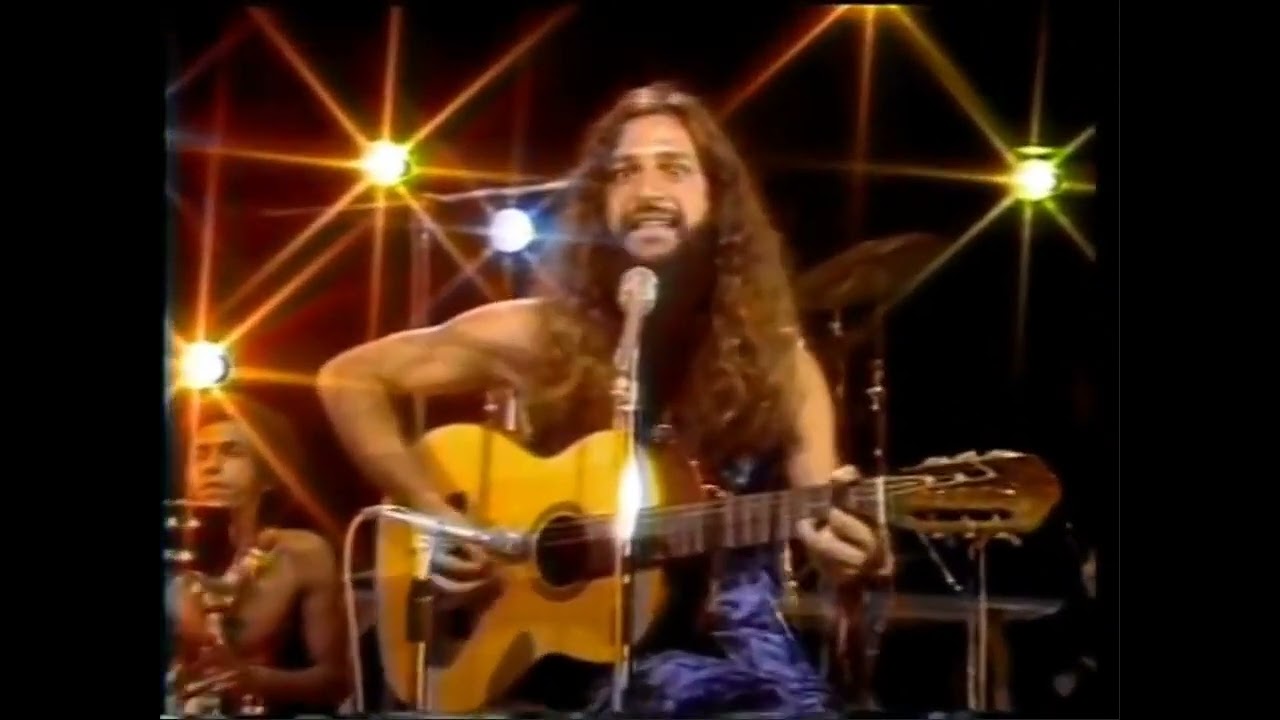 Alceu Valença & Banda em VOU DANADO PRA CATENDE, de Alceu e Ascenso, duas partes, a 2ª ao vivo -1975