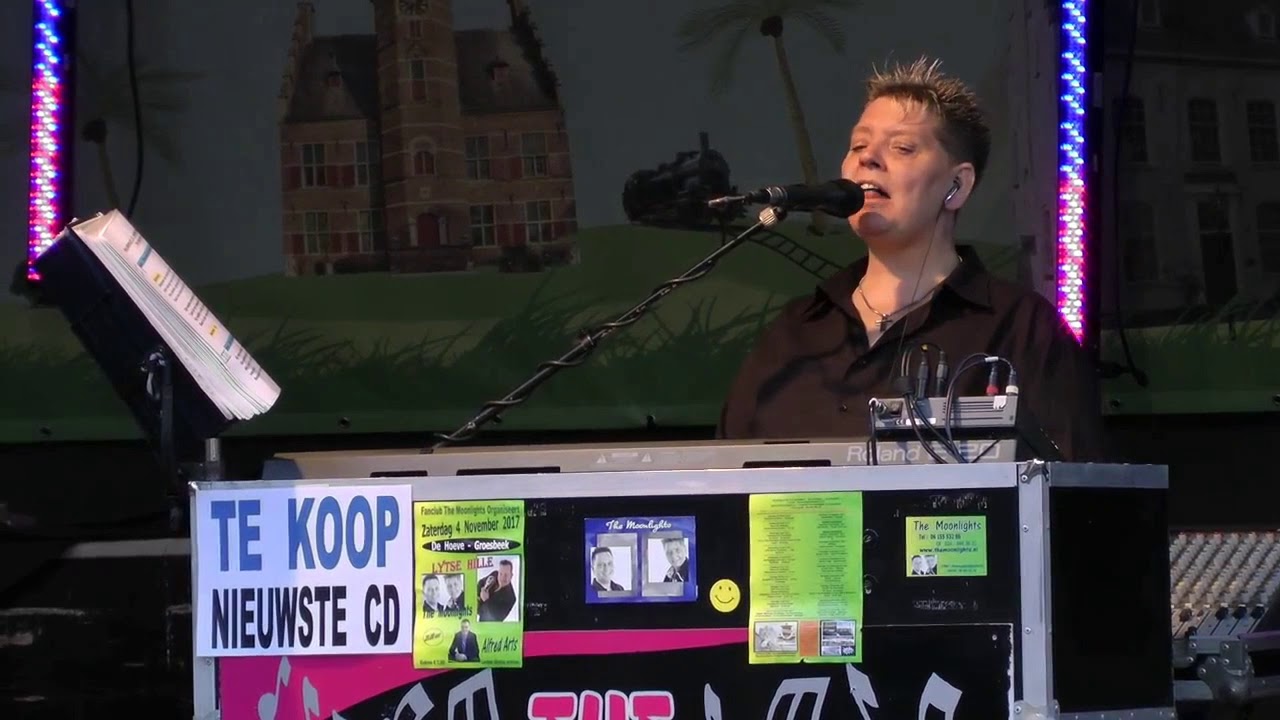 4 Nummers van The Moonlights Uit Groesbeek