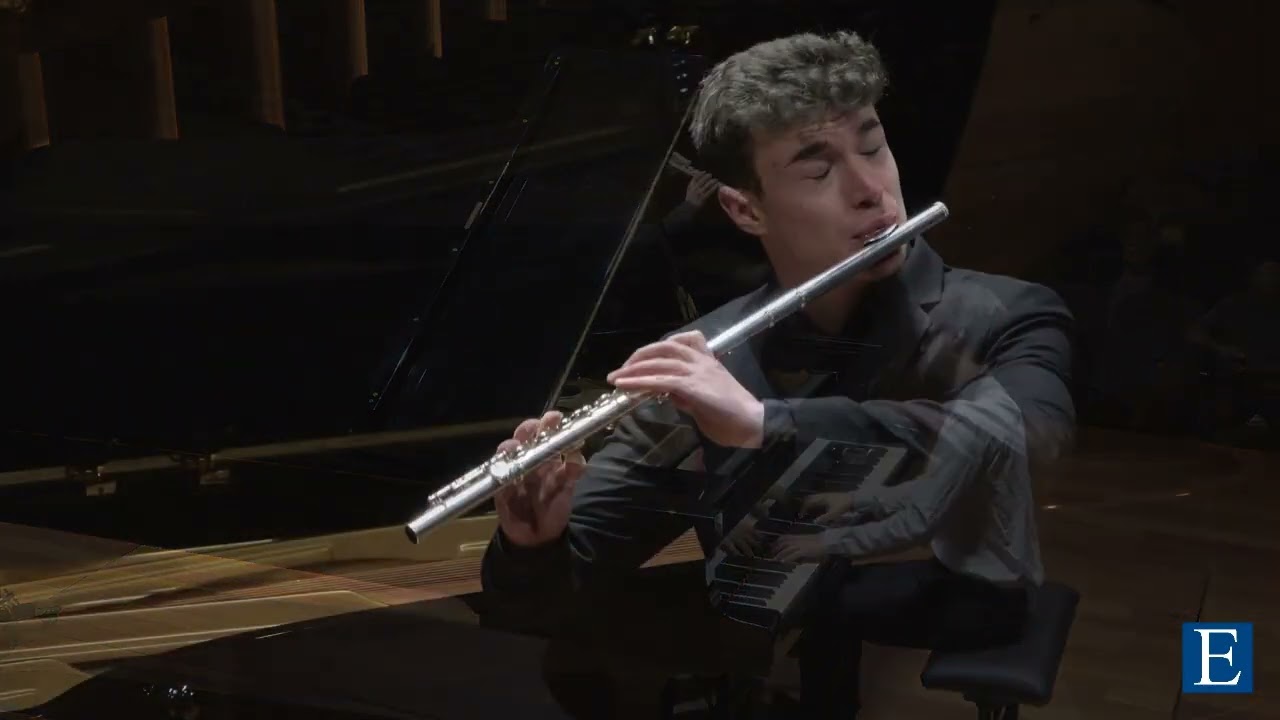 Miguel Flores - Reinecke Flute Concerto in D Major, Op.283. I & II mov.