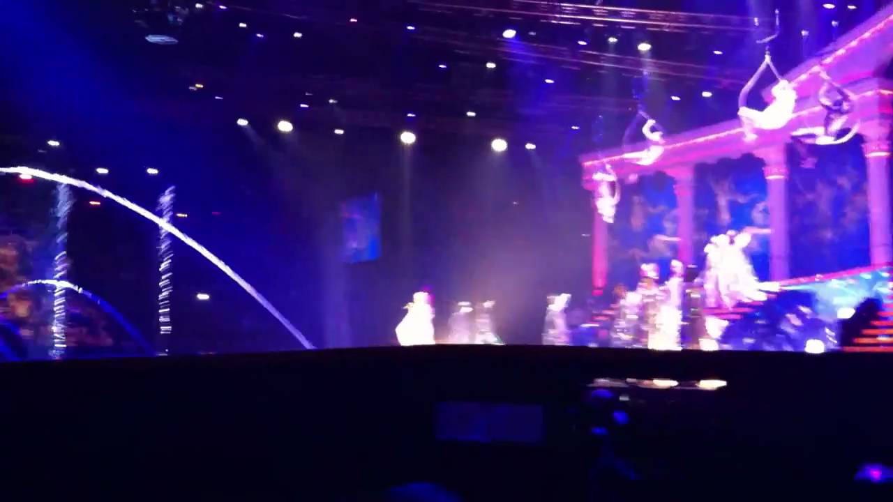 Kylie Minogue - All The Lovers (Aphrodite-Les Folies Tour 2011 @ Barcelona)