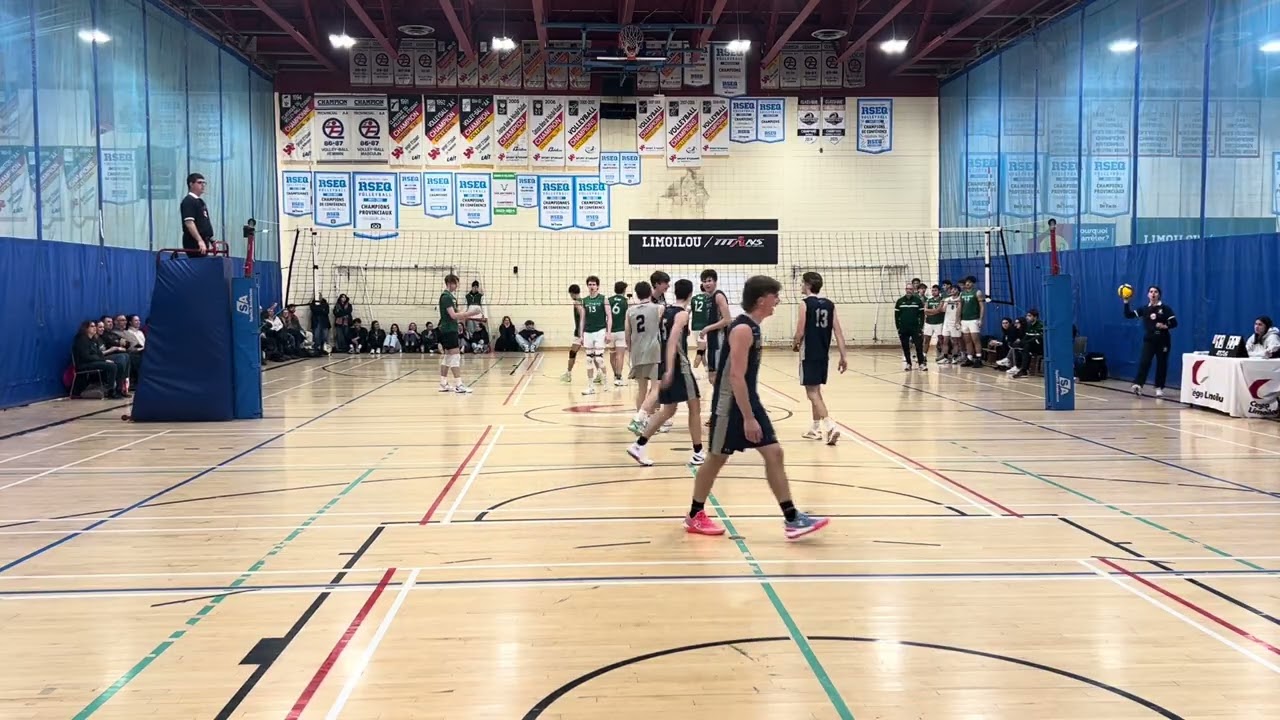 Tournois #4 Limoilou Volleyball Masculin D2 CSF VS Garneau