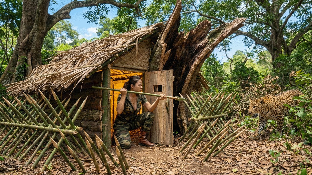 Using Primitive Tools To Survive Alone In The Forest, Building A Survival Shelter, Bushcraft