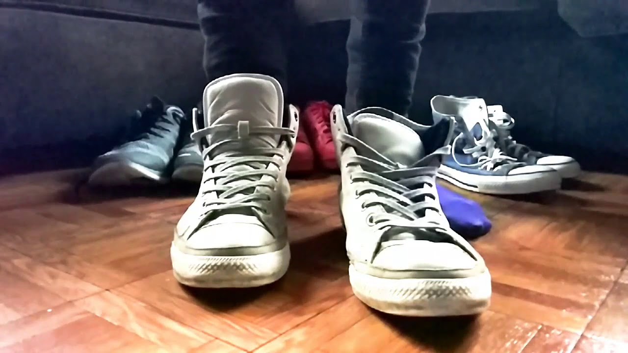 SELLING ON EBAY some of my sneakers (links on the description)