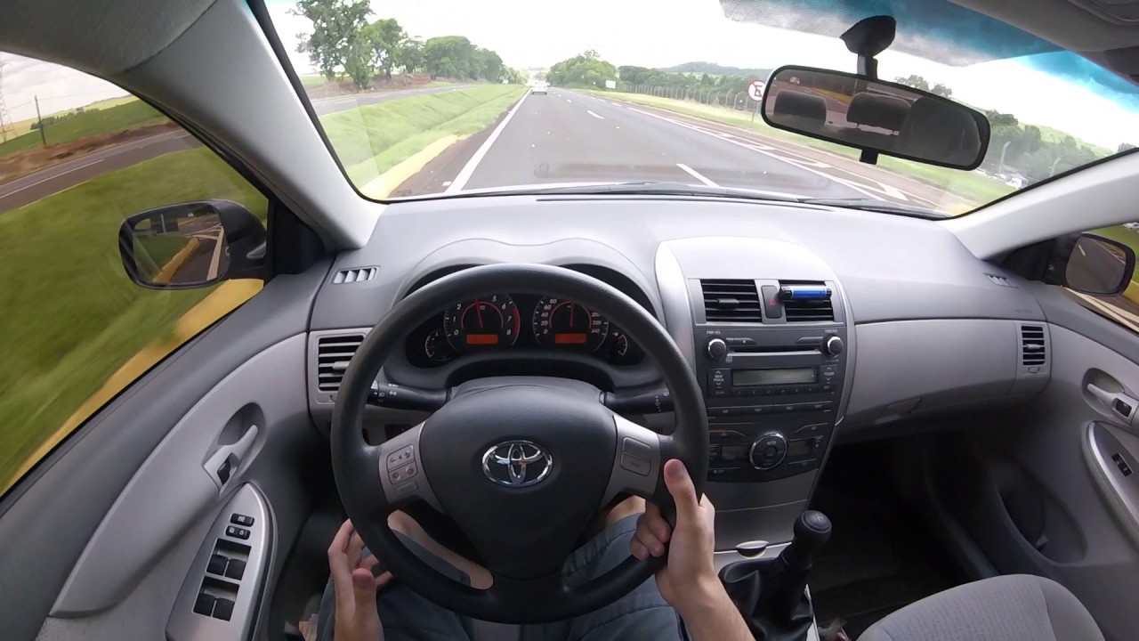 Corolla 1.8 MT - Rodovia