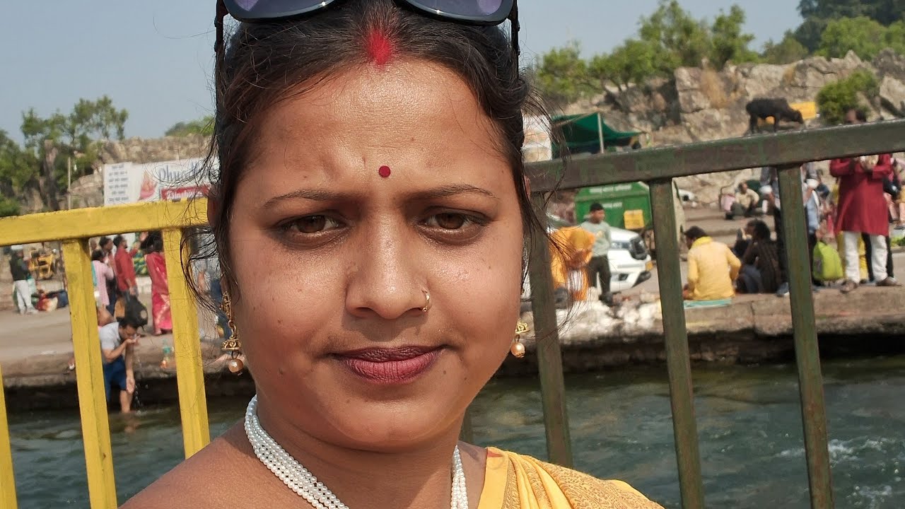 Archana mondaljana  is live এই মন তোমাকে চায়