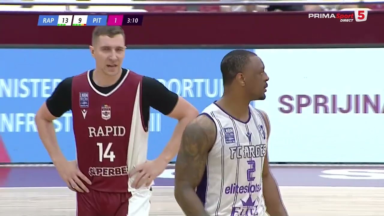 Baschet: Rapid - FC Argeş 73-79. Piteştenii au 2-0 la general în play-off