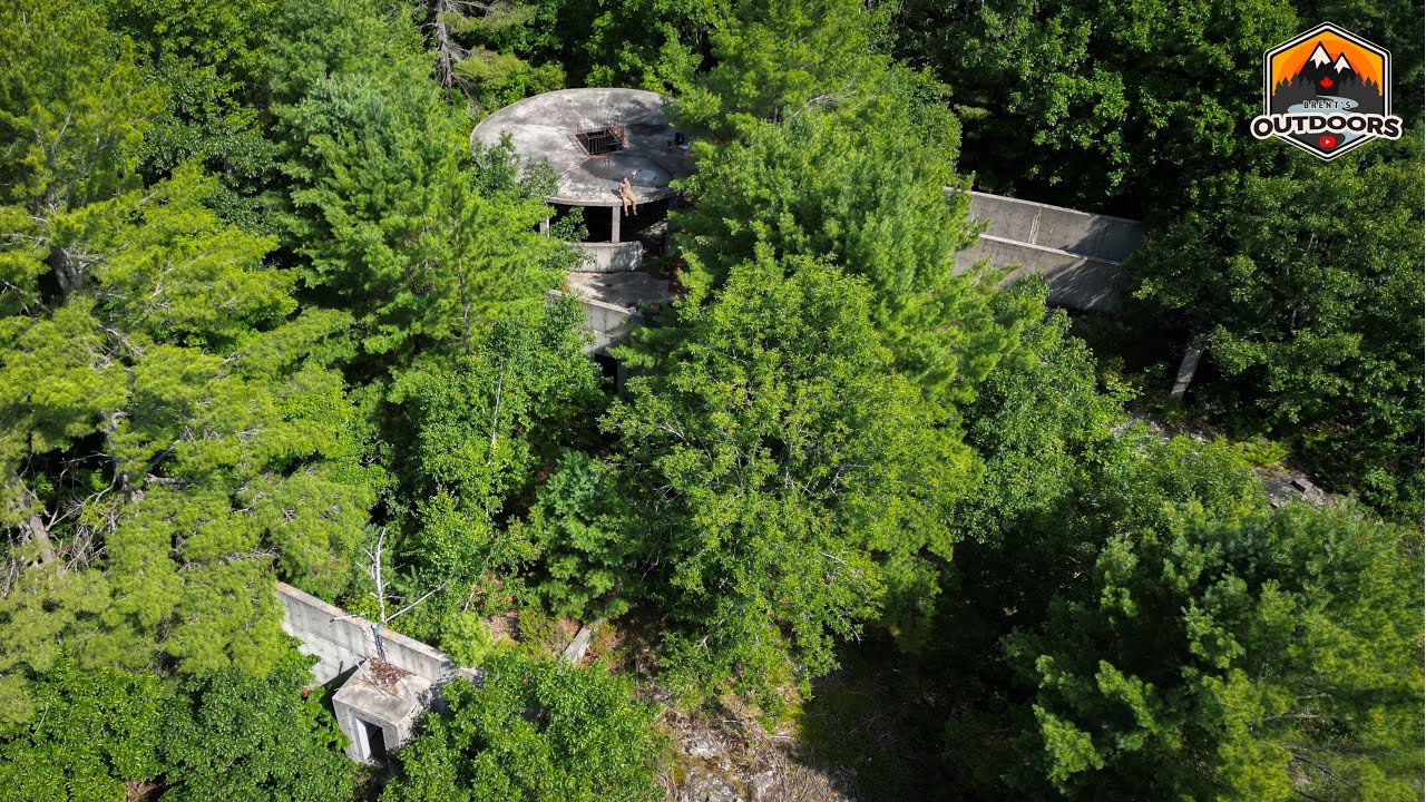 “Mind-Boggling” ABANDONED Offgrid Mansion Hidden from the World