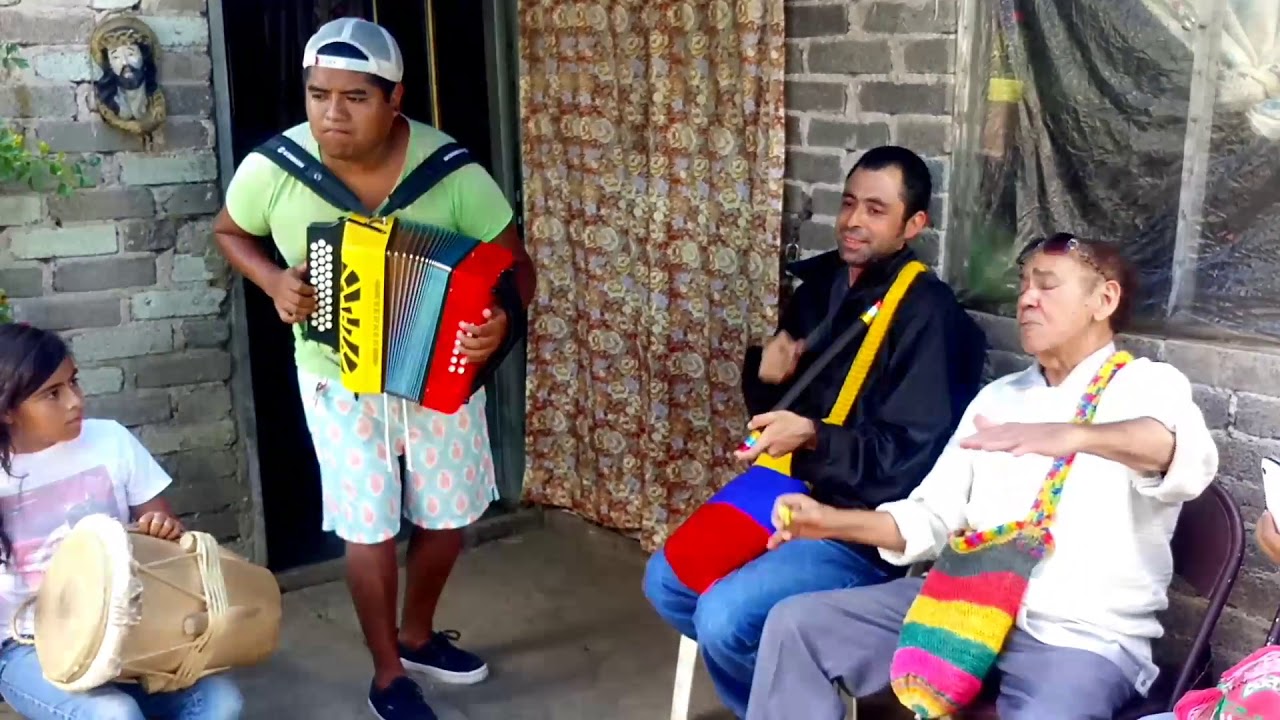 Mi Canoita-POLICARPO CALLE FT PEQUEÑO BALLENATO