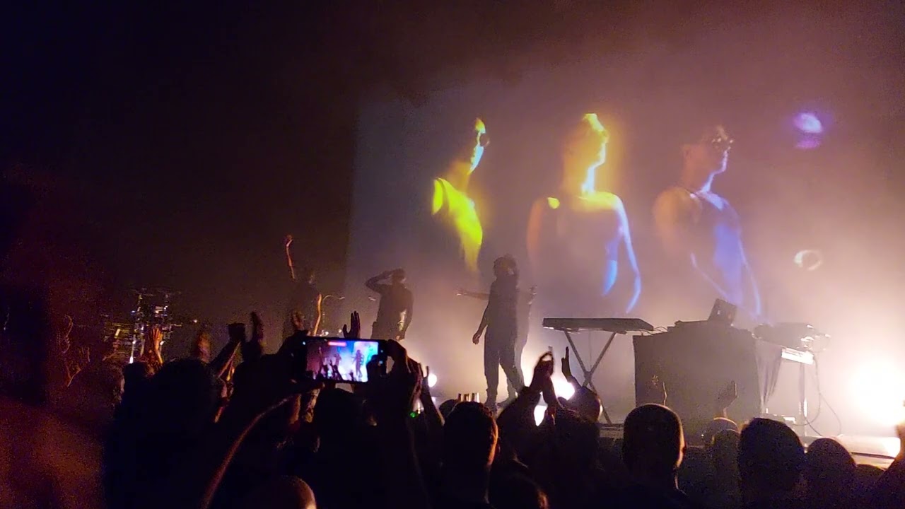 Front 242  ⁨@TivoliVredenburg⁩  Utrecht, 17-10-2024 #industrial #live #ebm