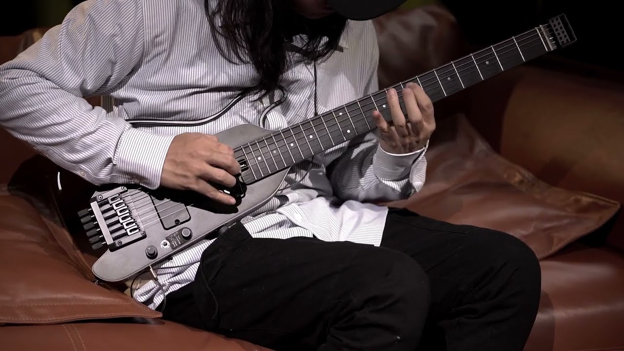 [DEMO-OM] Donner HUSH&trade; X PRO Travel Guitar