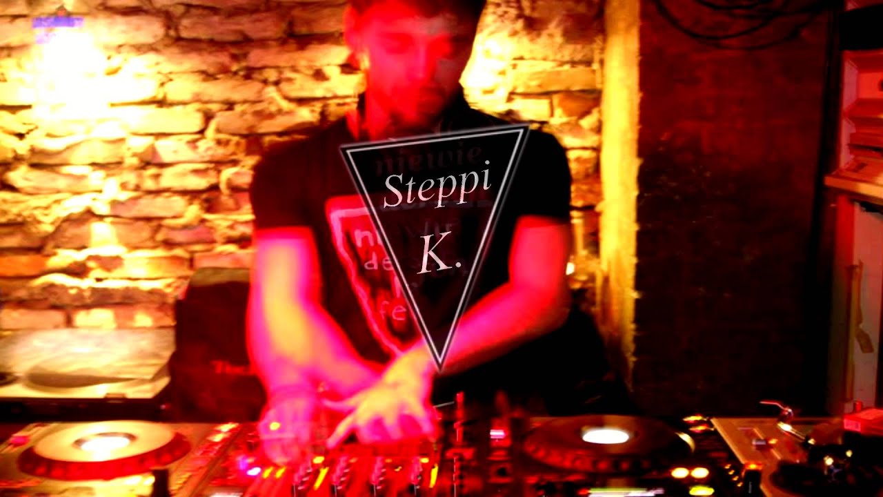 Steppi K - Resonant Vibes (Deep House Mix; May 2014) [Free Download]