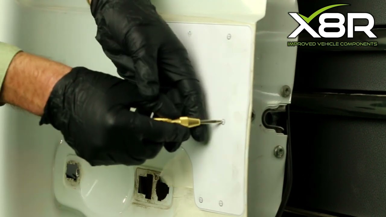 How To Prevent a Break-In on Your Vivaro Trafic NV300 Talento! | X8R  Door Lock Shield Kit