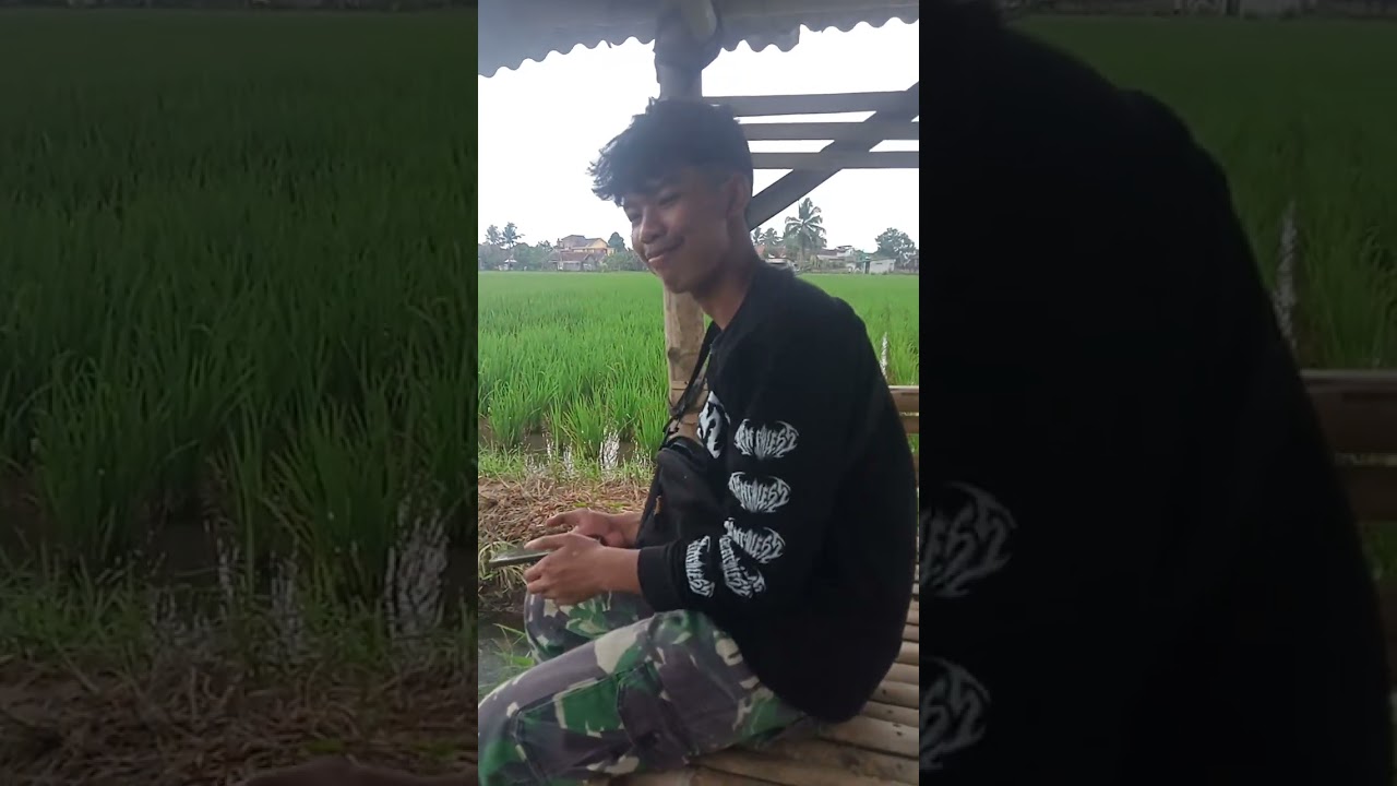 Keseruan ngurek di daerah desa Sukarame singaparna.