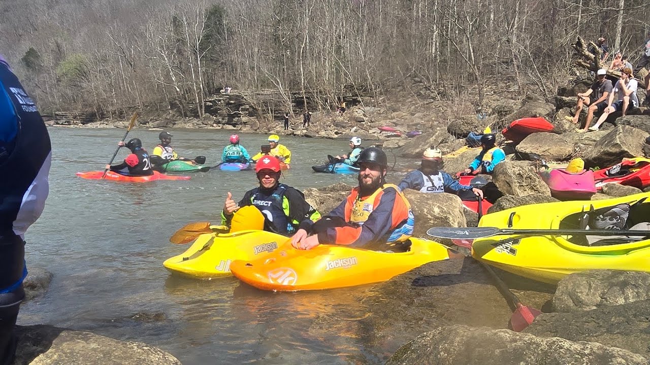 Rock Island freestyle kayaking competition