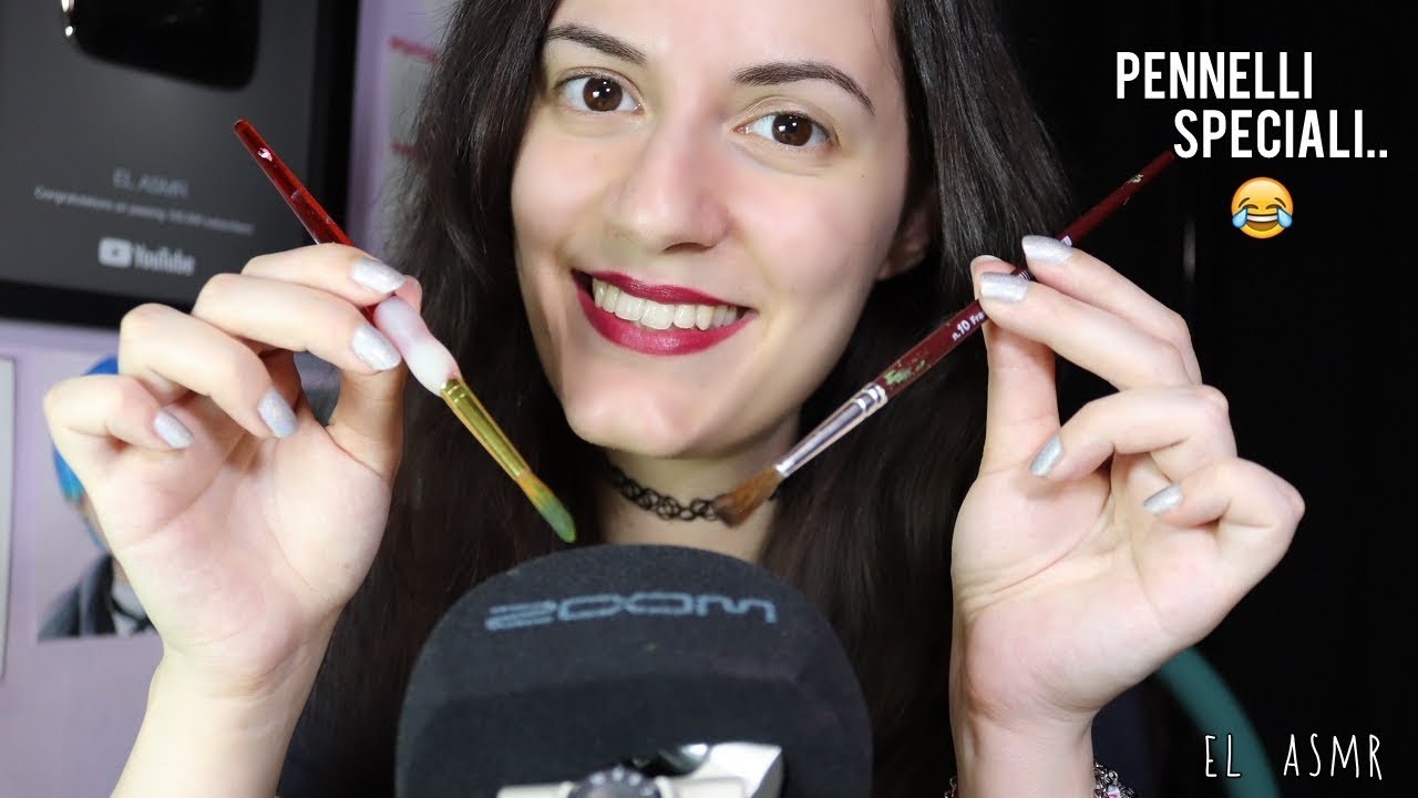 CHIACCHIERE e MIC BRUSHING con PENNELLI... SPECIALI!😂💤 |ASMR ITA