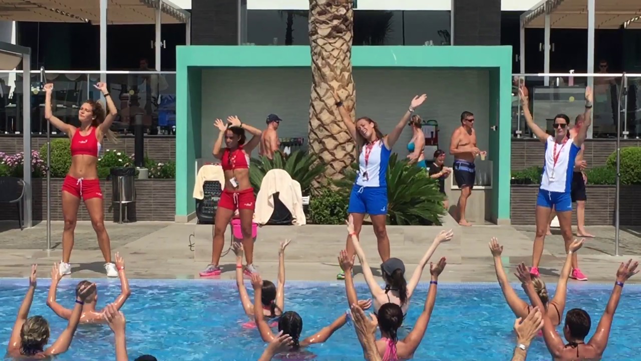 Riu Costa hotel Torremolinos Costa del sol pool dance!