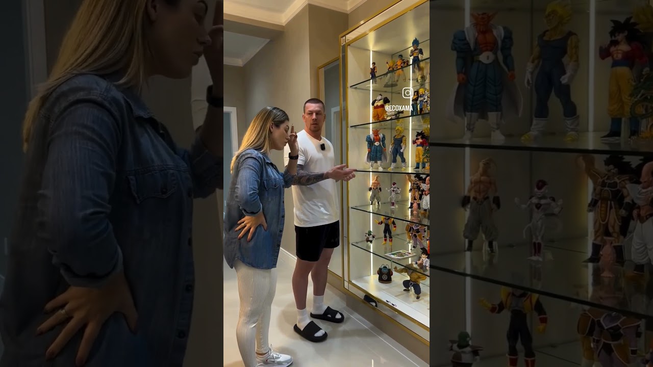 FA&Ccedil;A SUA ESCOLHA A COLE&Ccedil;&Atilde;O DE ACTION FIGURES OU EU