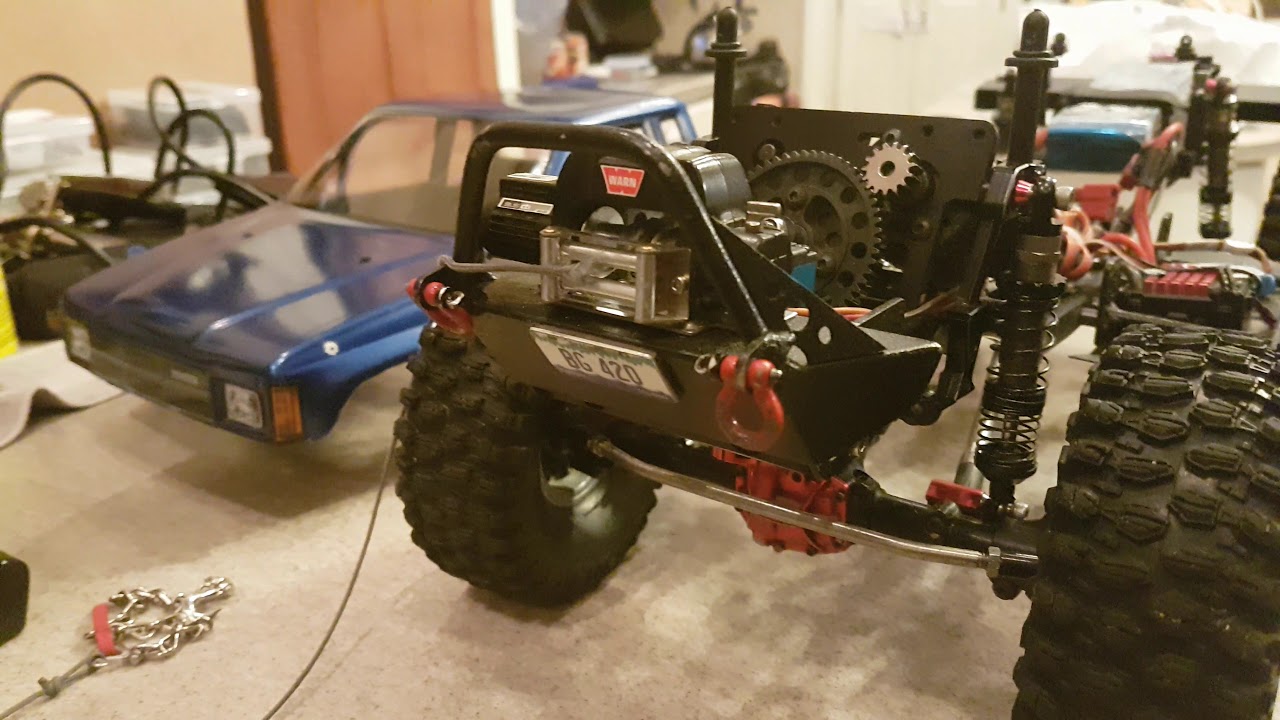 Axial Scx10.2 top to bottom upgrades part 2