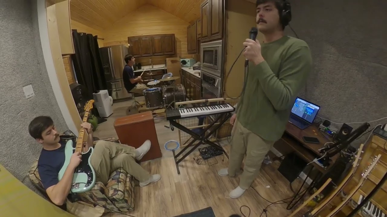 Steeeam -- Shelly Cover