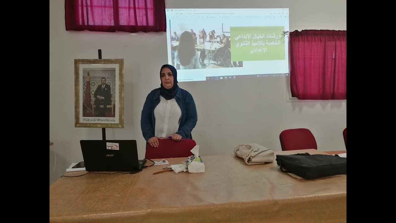 ورشة الخيال الابداعي والعلمي  بالثانوية الاعدادية ابن سينا مديرية العرائش