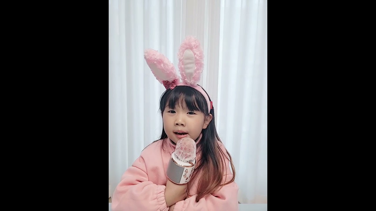 라오츠의 흔들리는 꽃들속에서♡