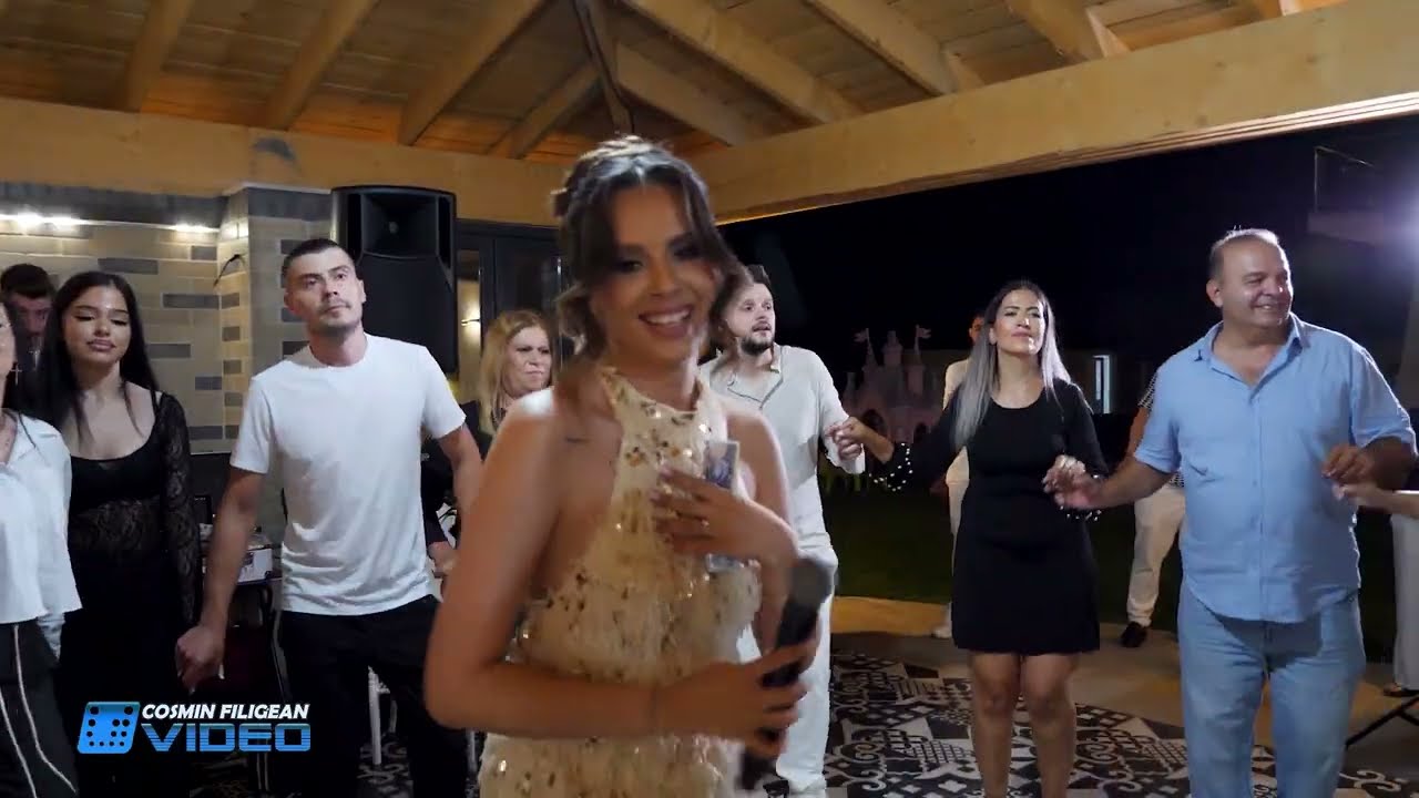 ADINA MANOLE LIVE Ascultare de Banat, Frumoasa de Sprit si Pahara ,Sus Paharul Sanatate