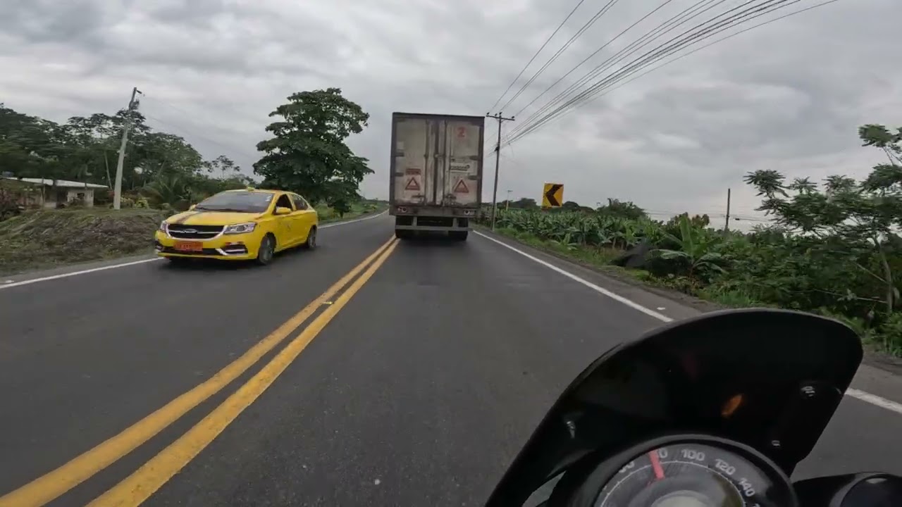 HUNTER 350 MACHALA - GUAYAQUIL