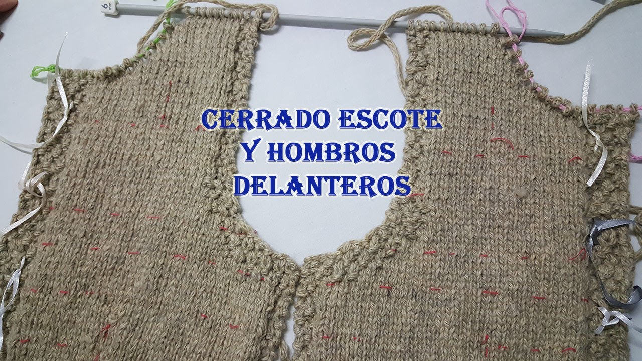 Chaqueta sencilla para mujer, cerrado hombros y escote delanteros, 7º paso
