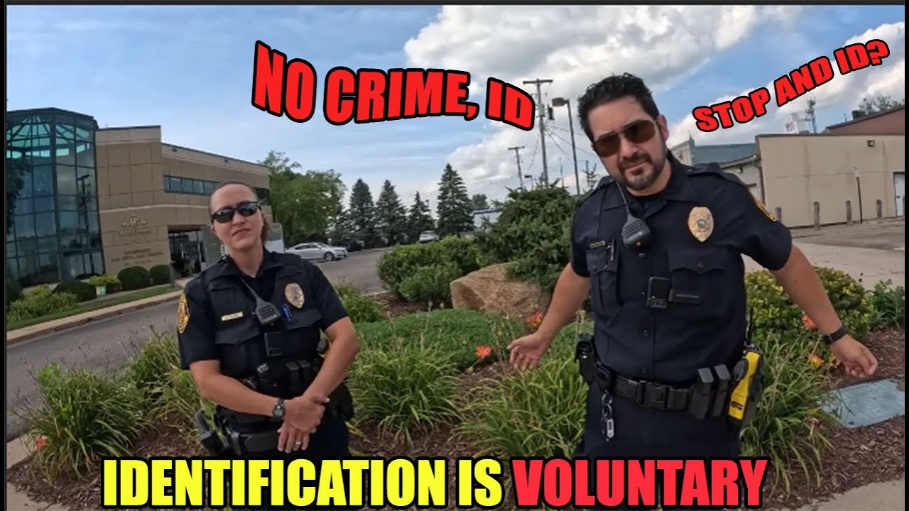 Man Records Bank From Public Sidewalk &mdash; Employees Call Police | First Amendment Audit