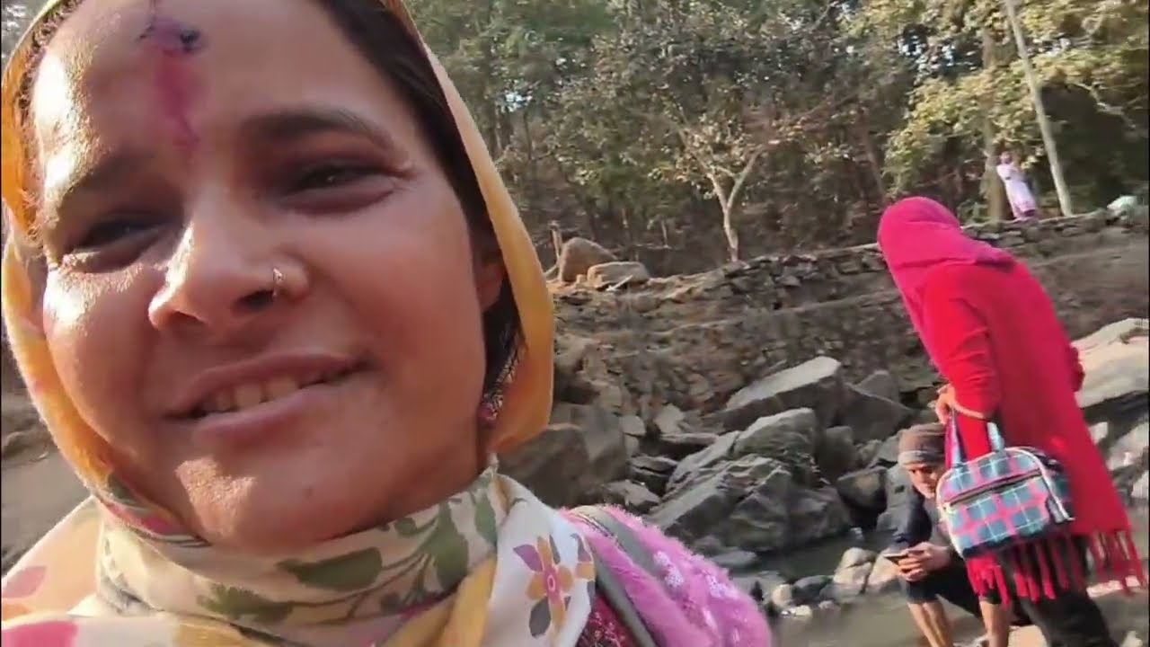 Full vlog dekhen aapko maja aaega#kamakhya_devi #famlivlog #daliyvlog #viralvideos #like #subscribe