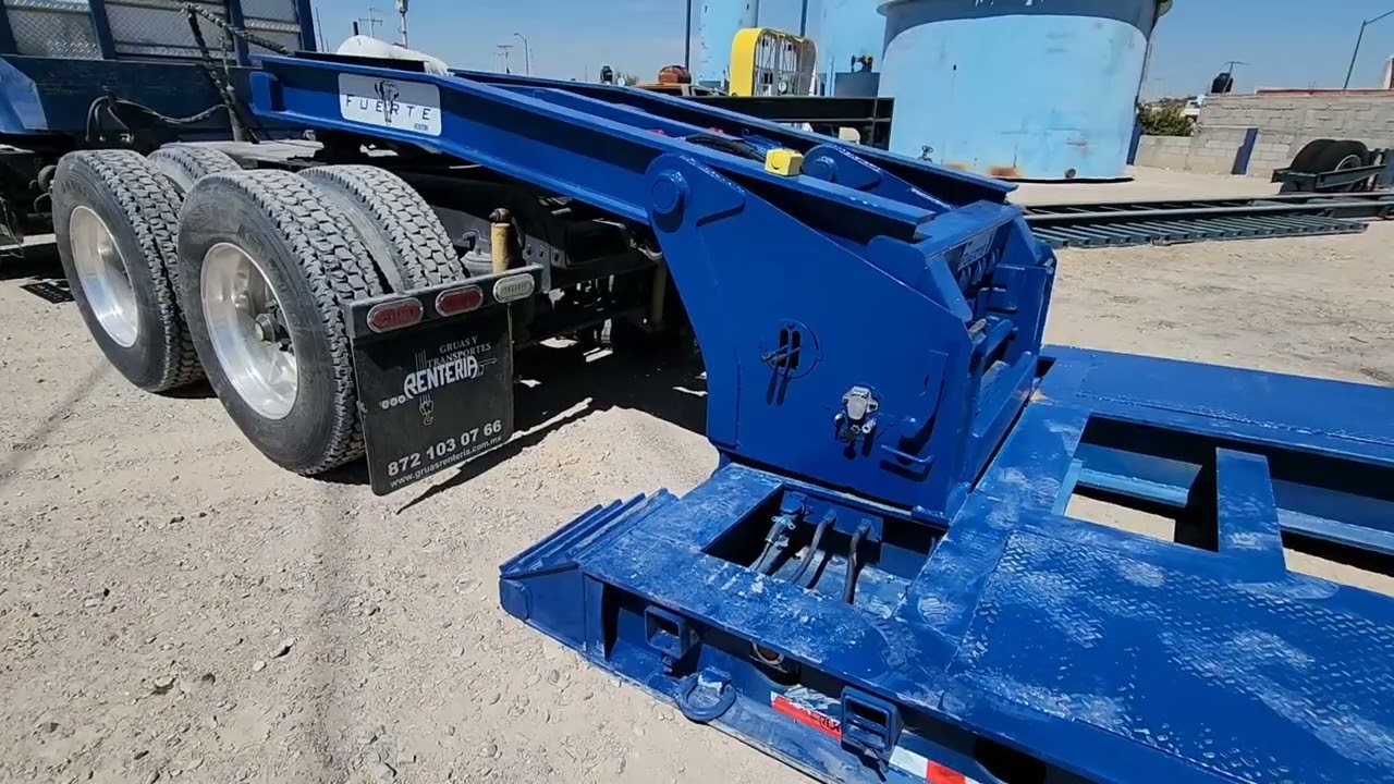 Lowboy con cuello desmontable modelo Fuerte 50T.