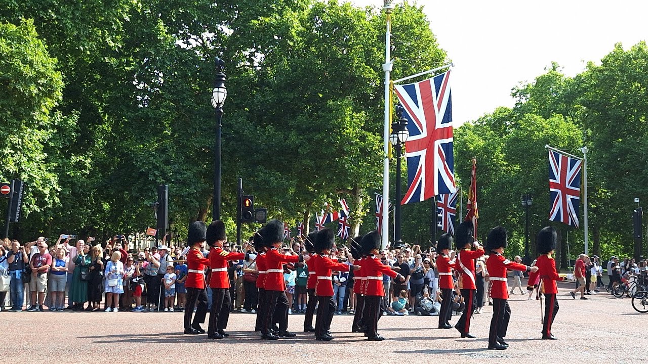 Stedentrip London deel 2. Buckingham Palace en de wisseling van de wacht. 07-08-2025. 