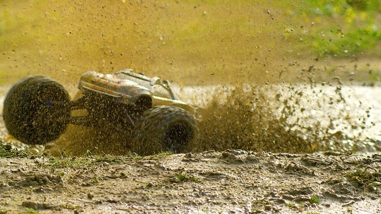 Mud Day Adventure | @Traxxas E-Revo