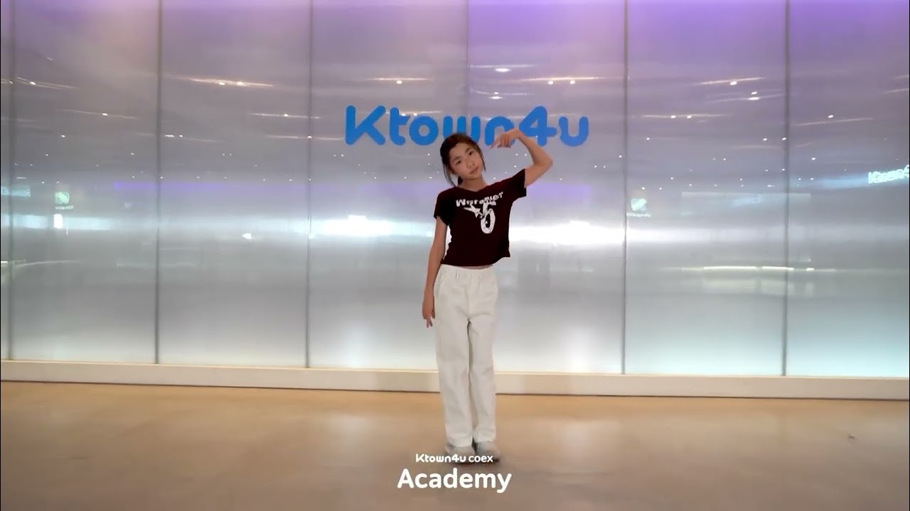 My first K-pop dance class in Korea! Thank you @Ktown4u_universe ! @BABYMONSTER 