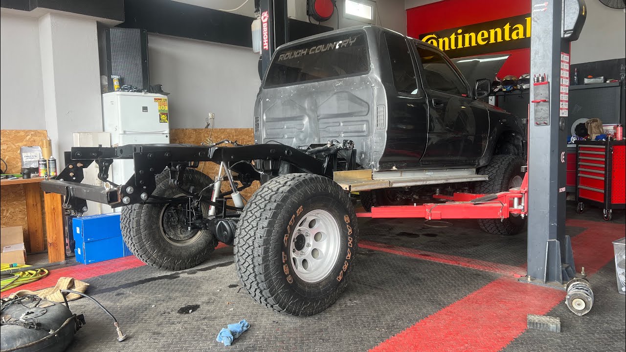 ΠΑΤΗΣΕ ΤΟ ΜΟΤΕΡ ΣΤΟ HILUX!