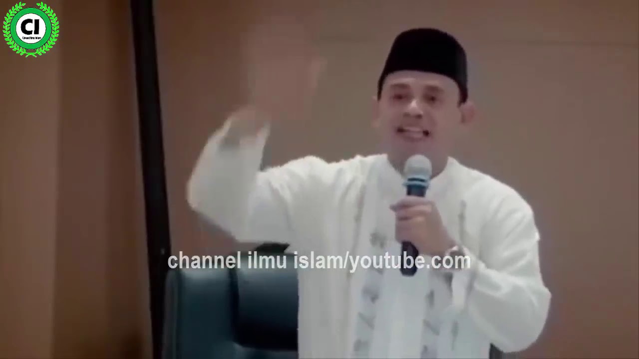 Ustadz Munzir Situmorang Debat dengan 3 Pendeta