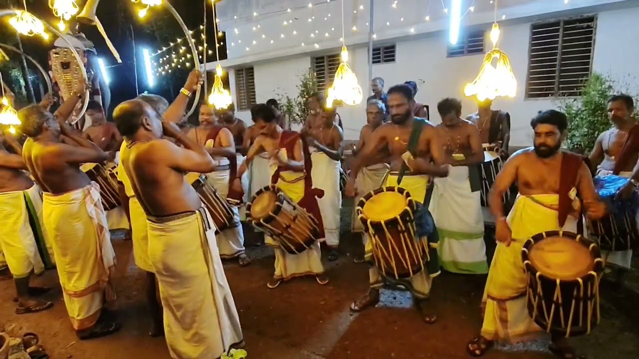 ചെണ്ട മേളം #kallumpuram പള്ളിപെരുന്നാൾ 2024 #chendamelam #chenda #livinglifewithdelnajoby