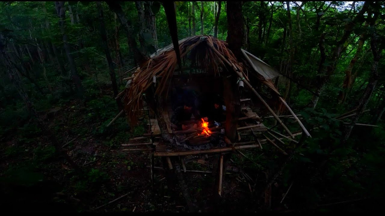 เยี่ยมบ้านต้นไม้ ลมพัดสะเทือนทั้งหลังมากับเสียงเดินขึ้นบันไดที่มองไม่เห็น