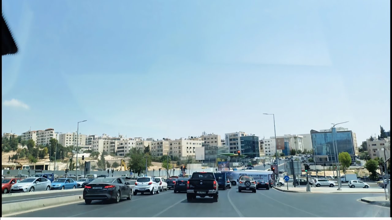 strolling the city of Amman Jordan 🇯🇴
