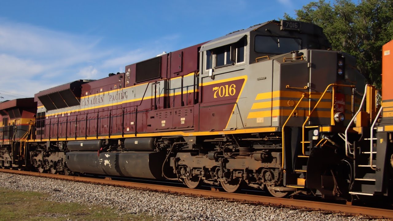 32 trains in 24 hours Folkston Railwatch April 5th-6th 2024 & chase B631-02 CSX-KCS and 2 CP B212’s