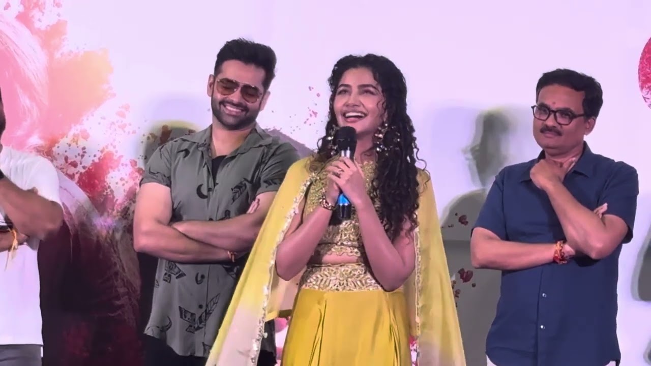 Actress #anupamaparameswaran Sensational Speech #rampothineni #paradha 🤔🤔😳😳😳