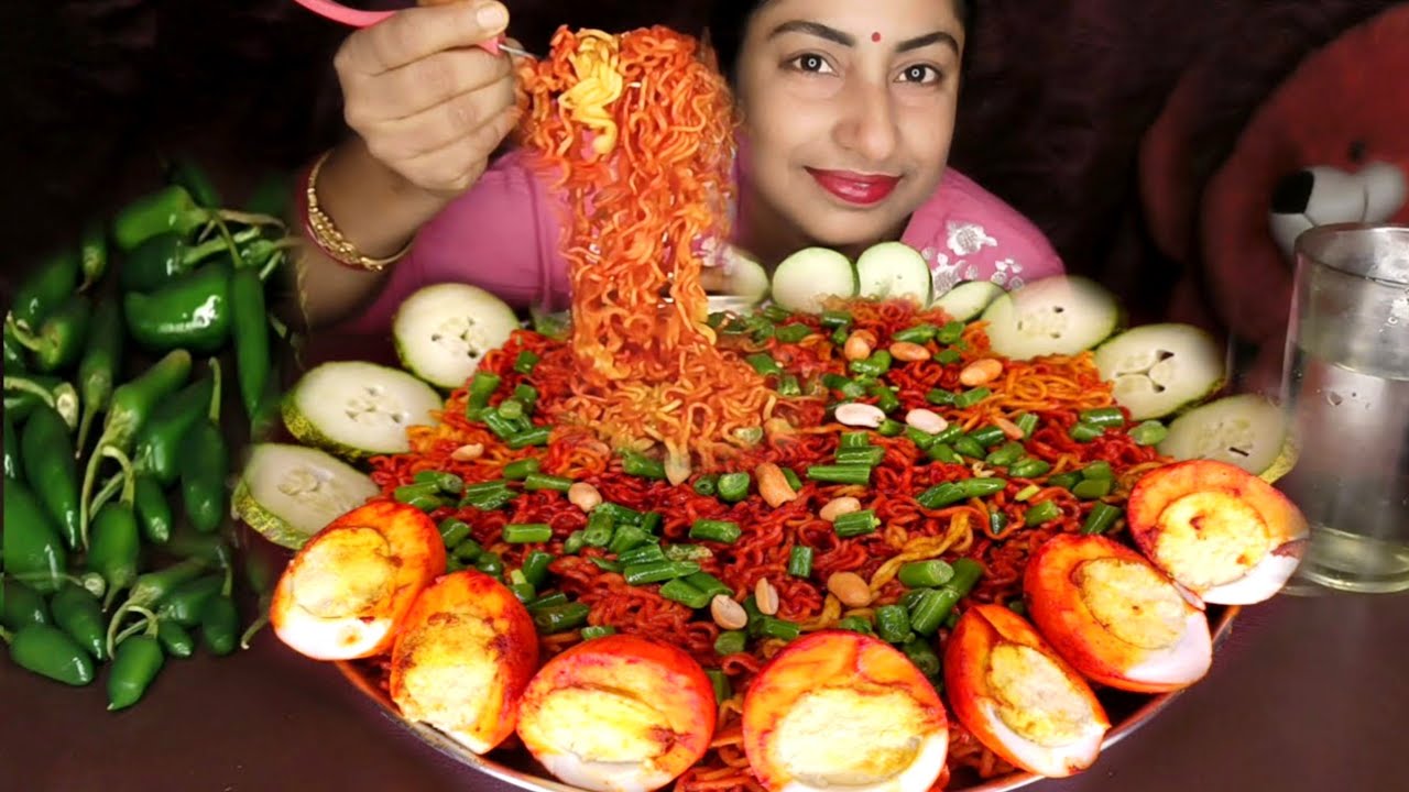 DESITADKA 😋MASALA MAGGI FRY🥵SPICY EGGS🥚HUGE SPICY GREEN CHILLIES🌶️🔥INDIAN MUKBANG ASMR EATING