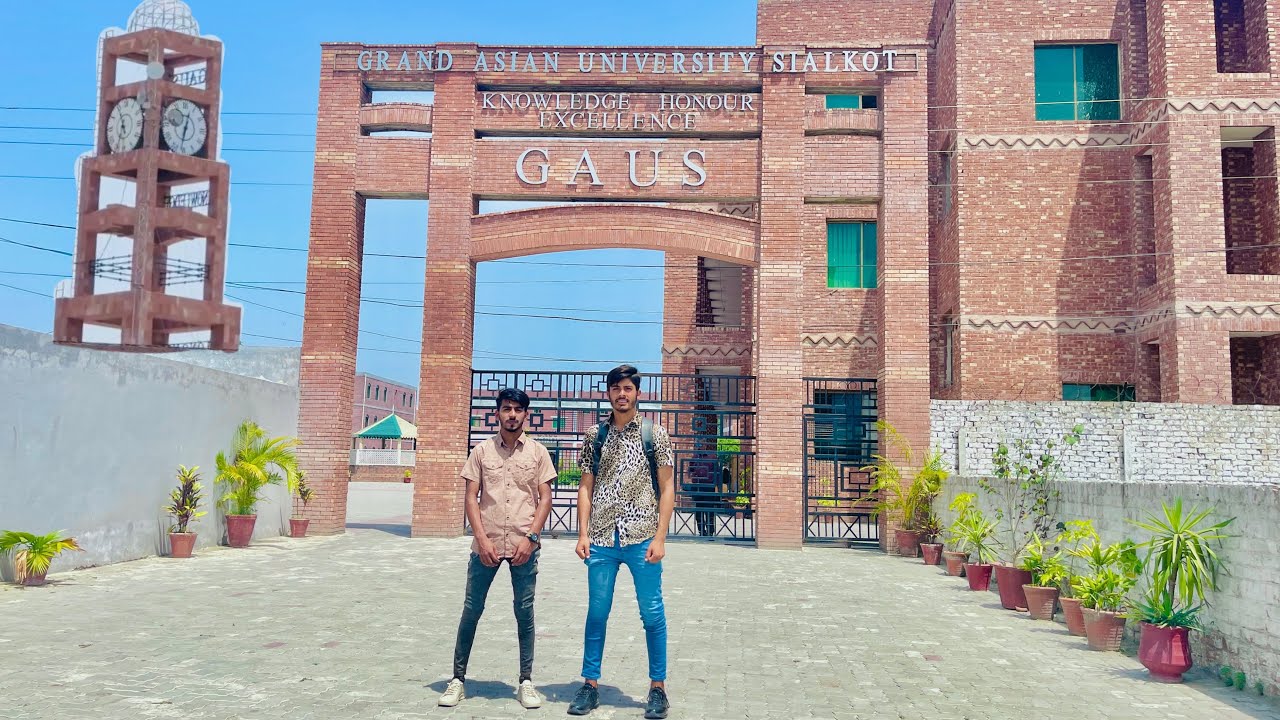 My First Day At University | GAUS | Mavii pendu